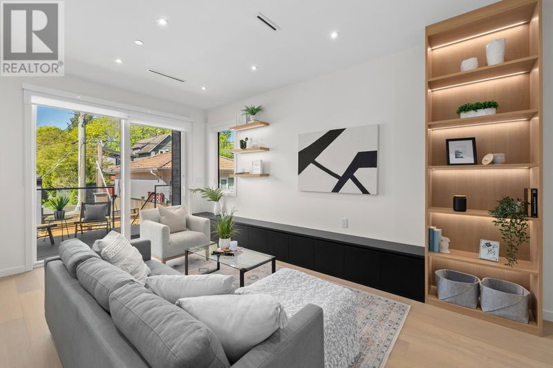 Tertiary Property View