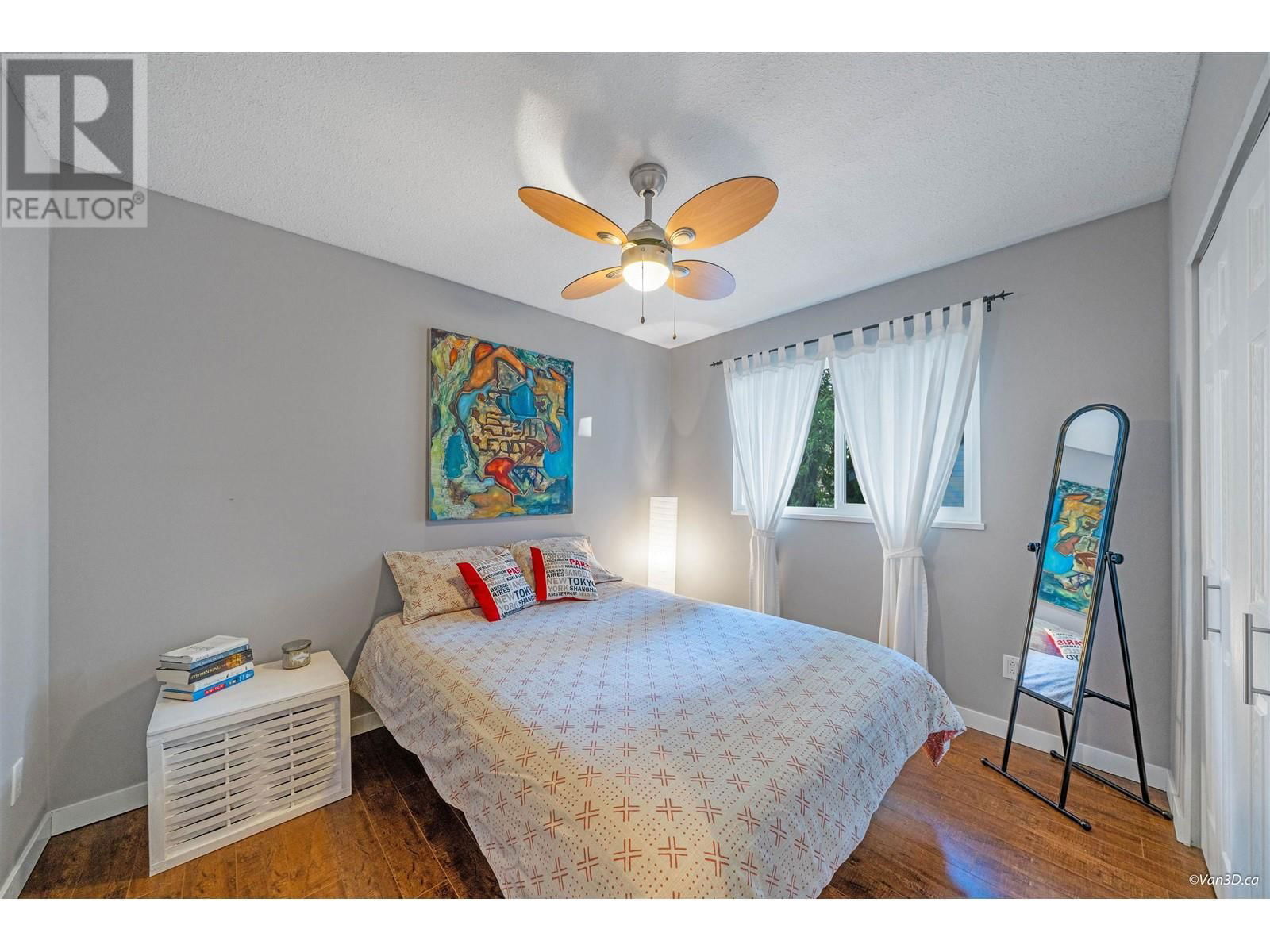 3509 FROMME ROAD Image 31