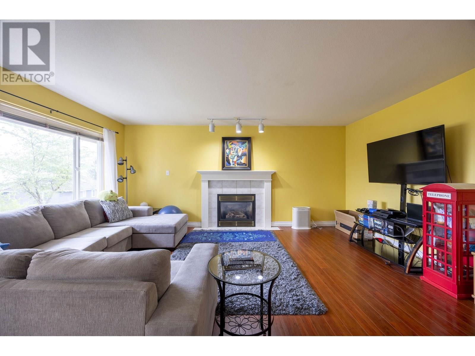 1555 ALPINE LANE Image 3