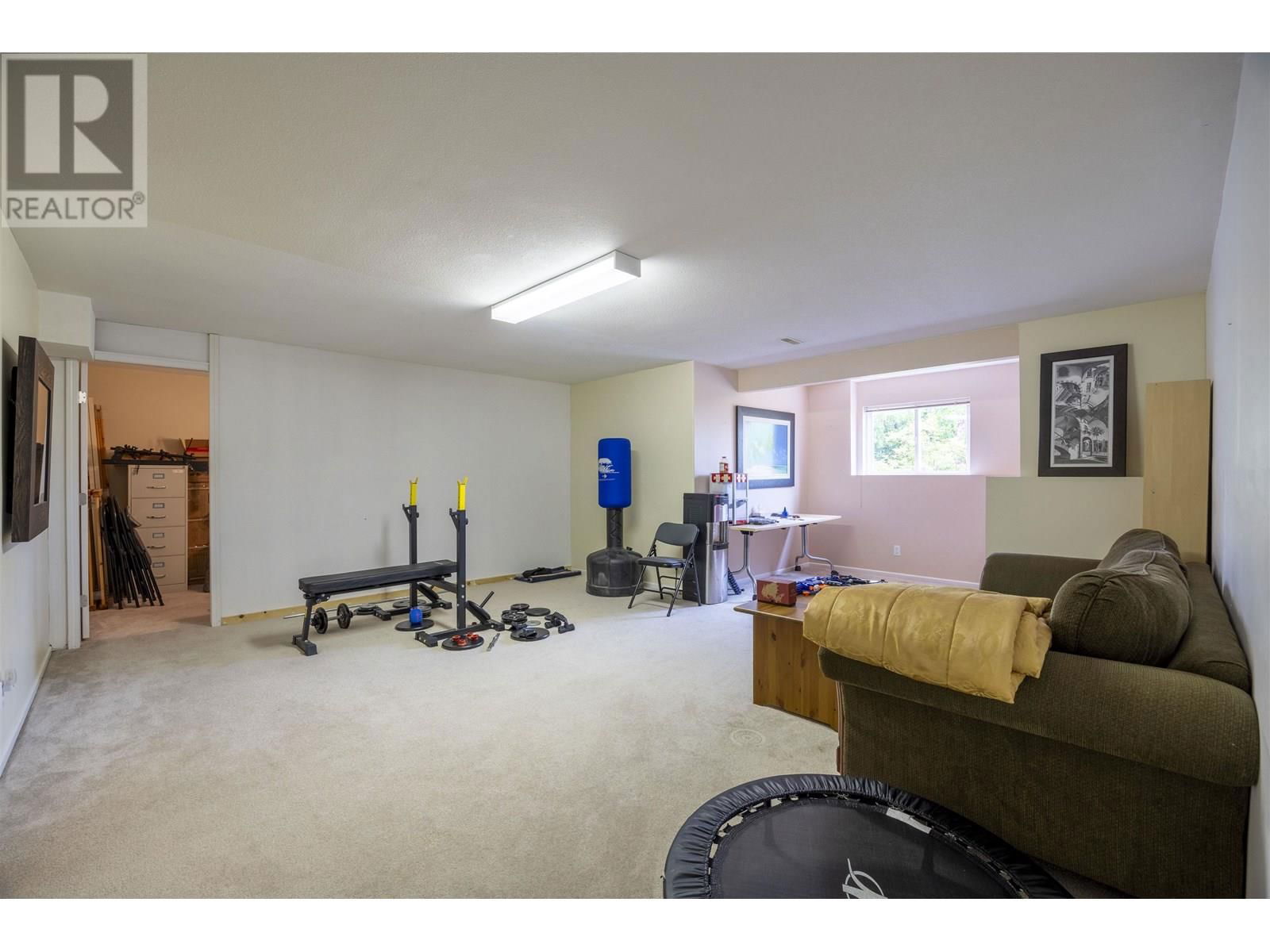 1555 ALPINE LANE Image 32