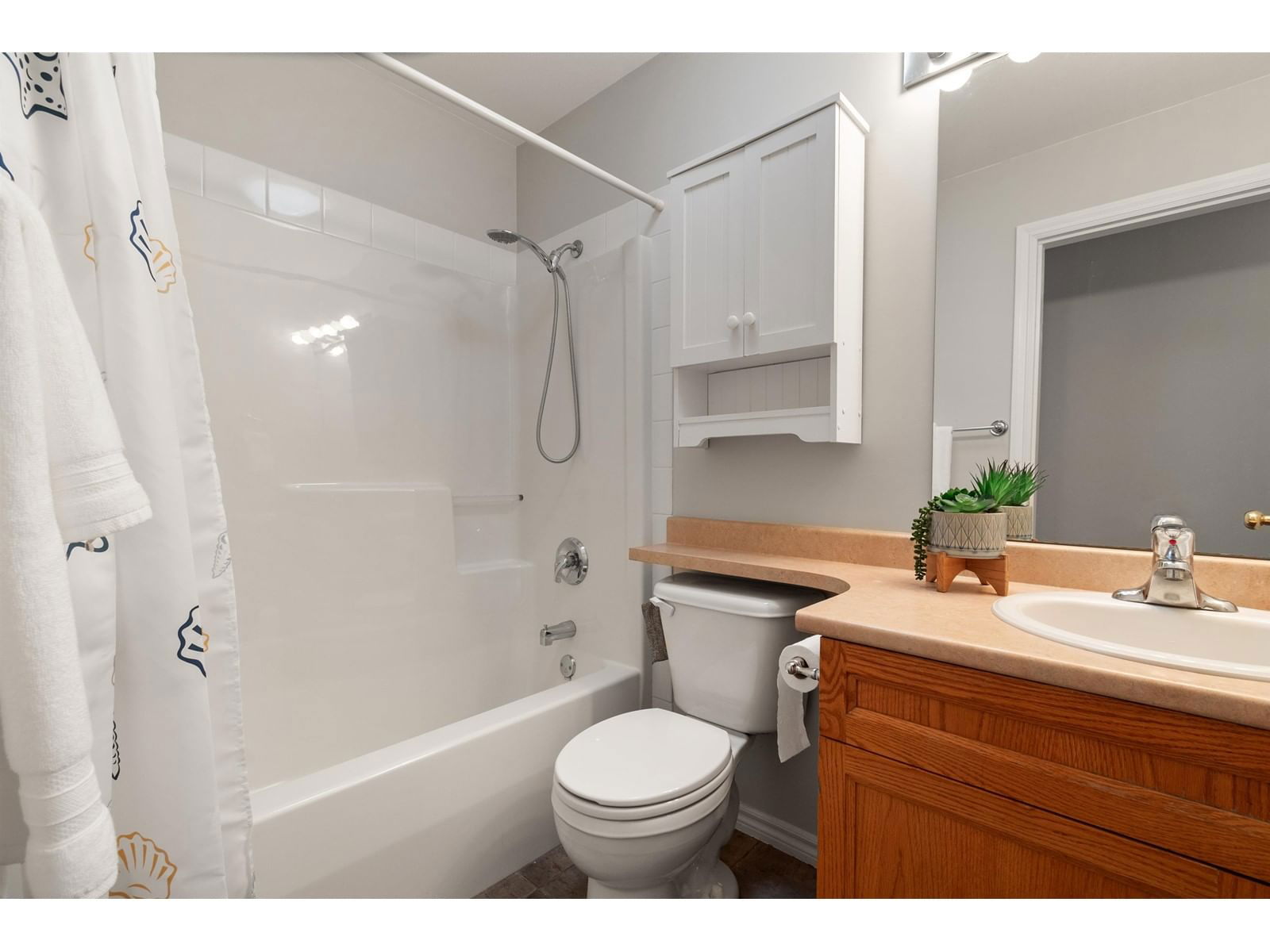 A - 46604 RAMONA DRIVE Image 17