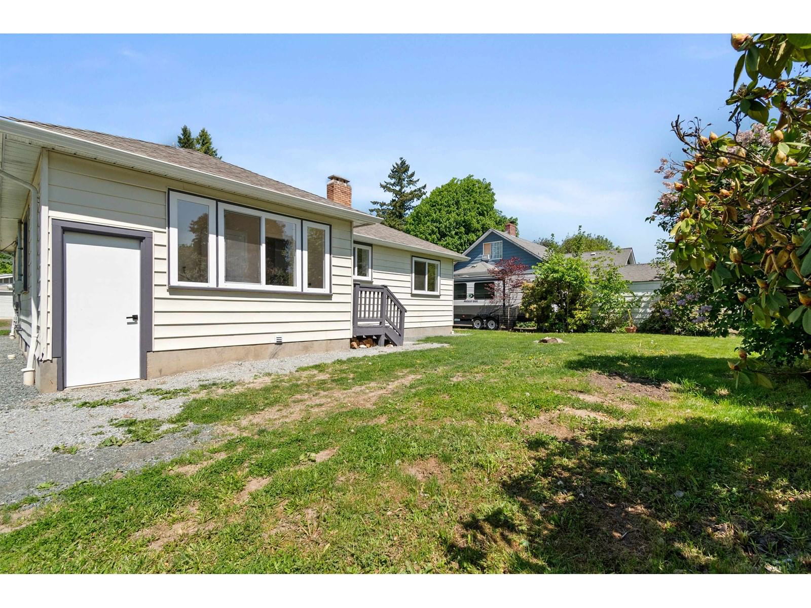 46124 MELLARD AVENUE Image 33
