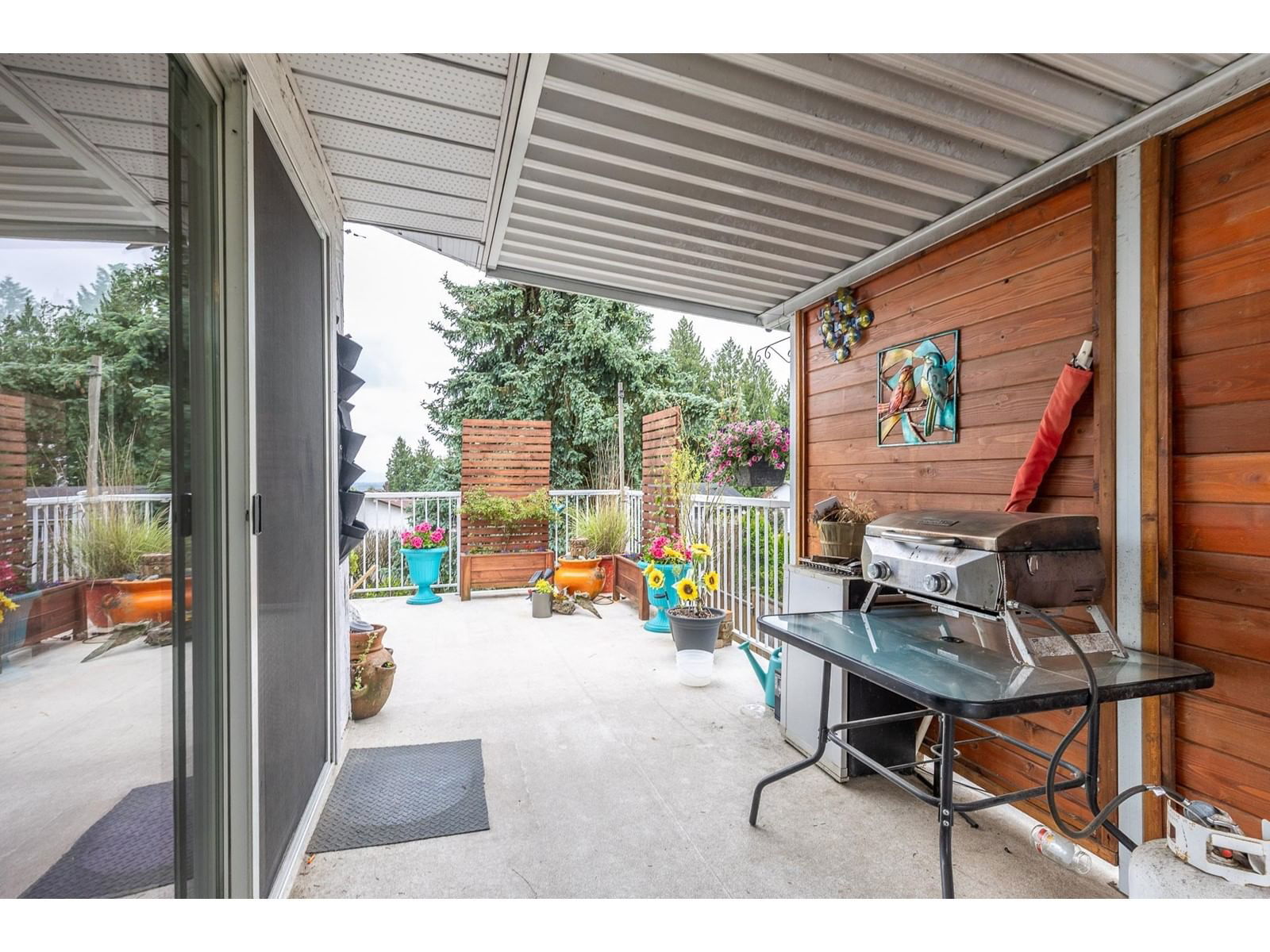 8119 BROWN Image 31