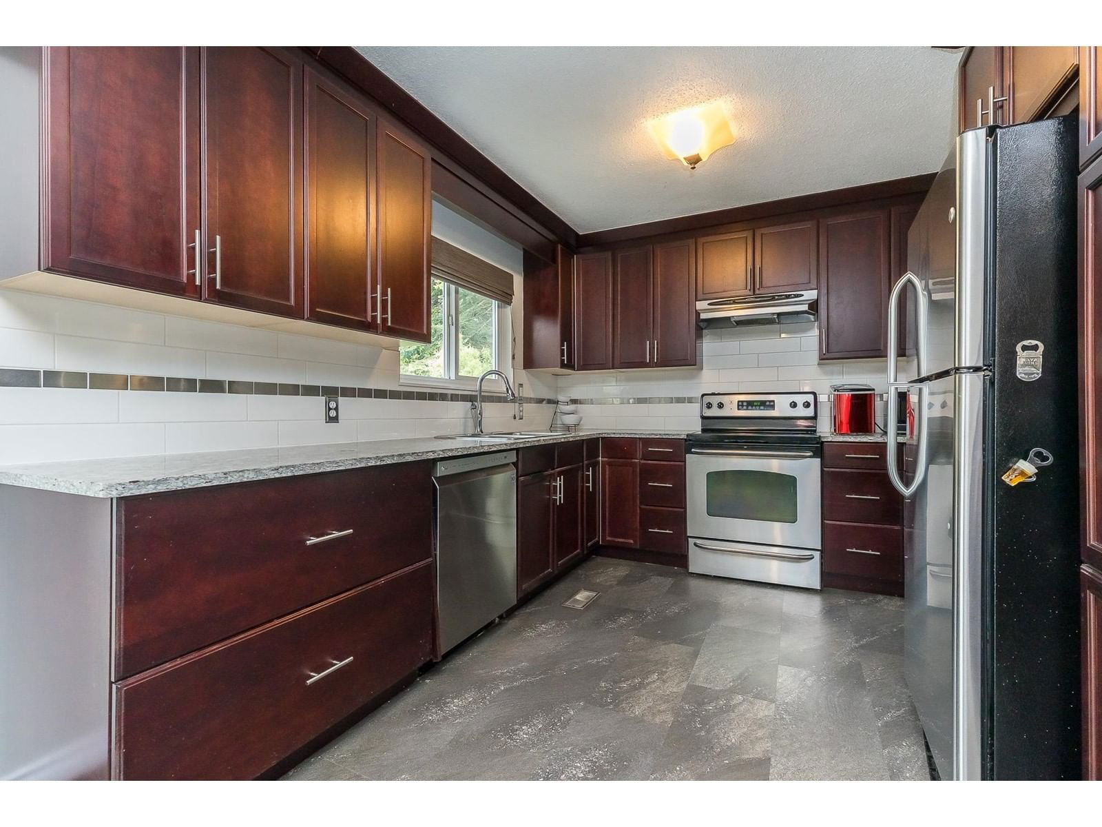 8119 BROWN Image 6