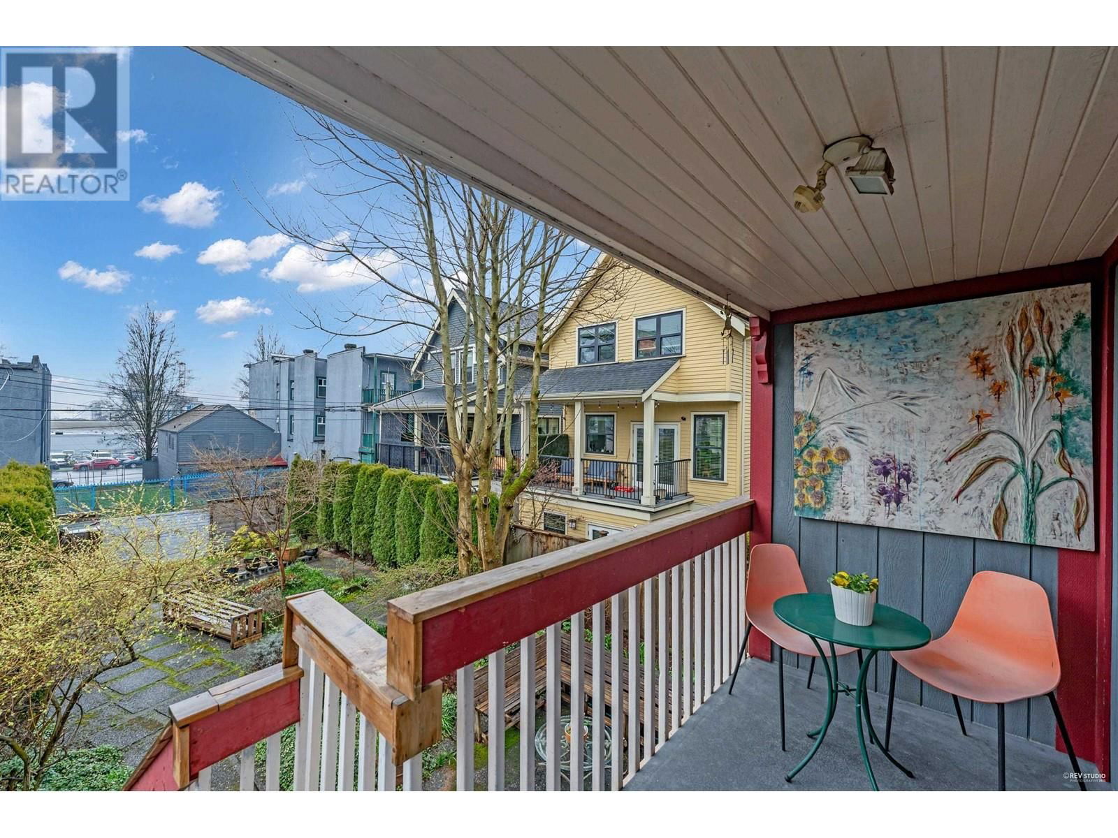 1165 PENDER STREET Image 19