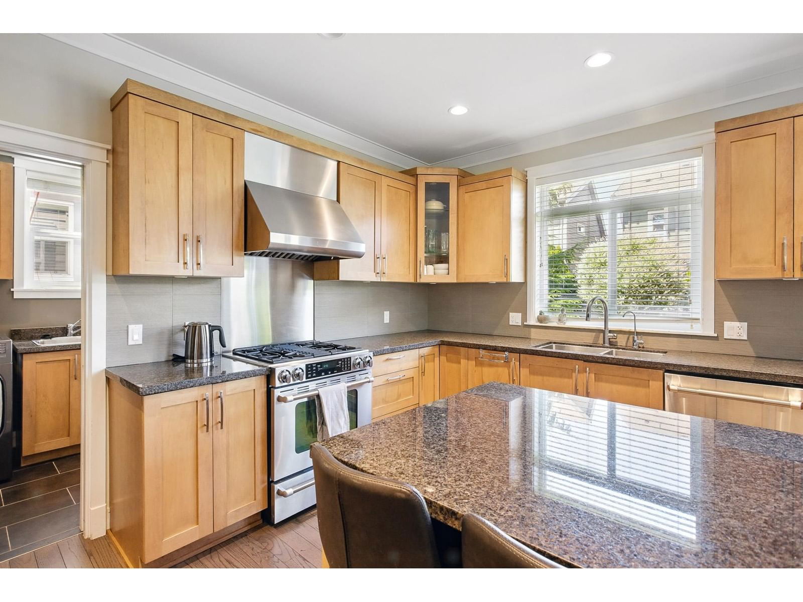17285 0A Image 15
