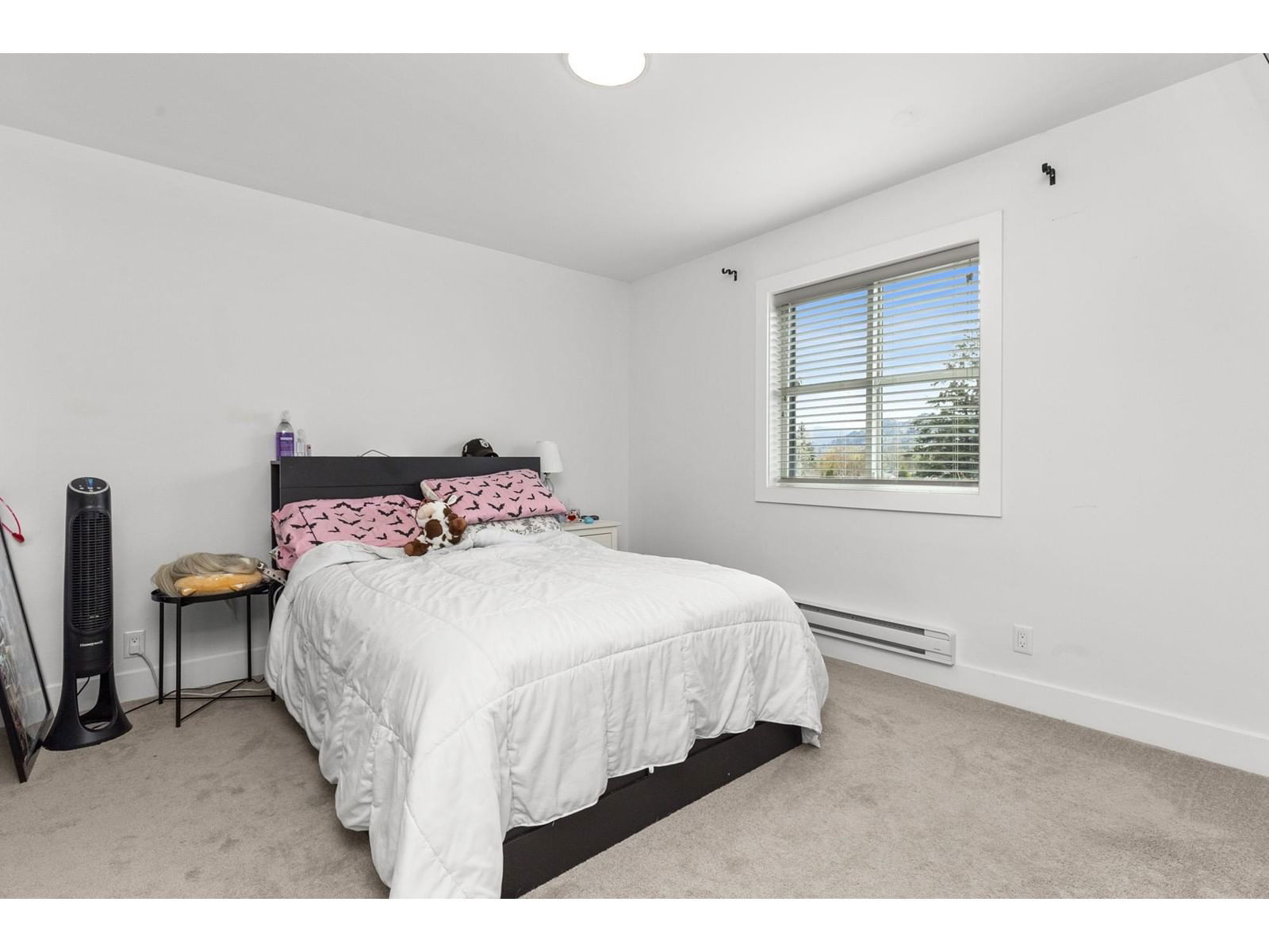 3 - 45608 BERNARD AVENUE Image 22