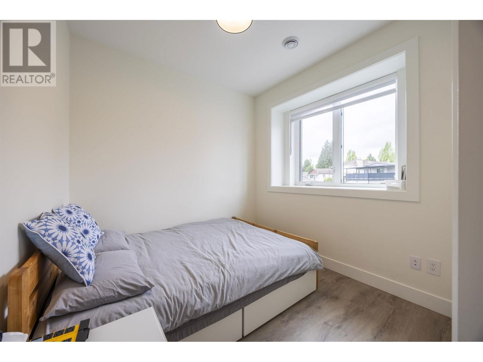 4541 HOY STREET Image 15