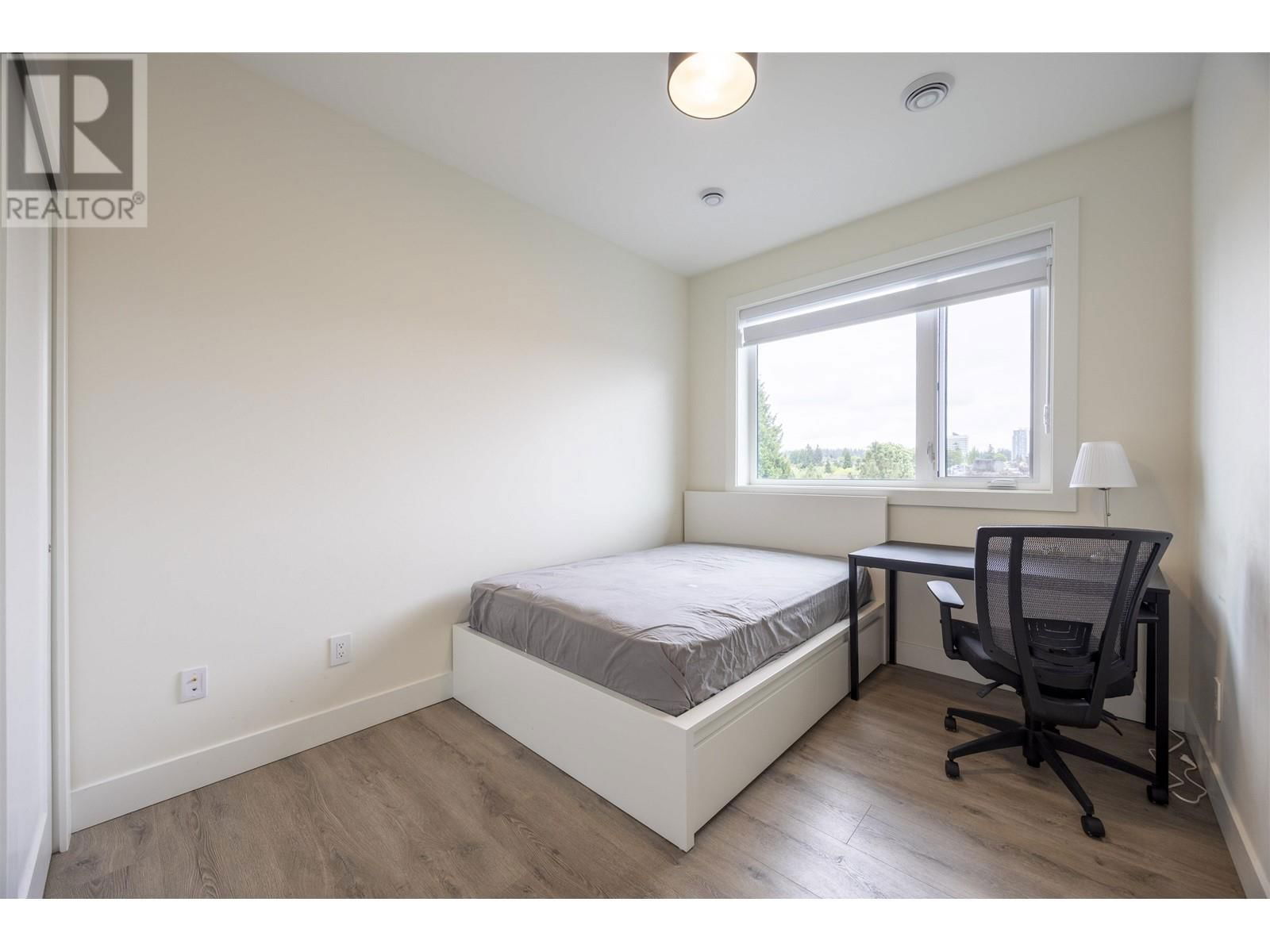 4541 HOY STREET Image 16