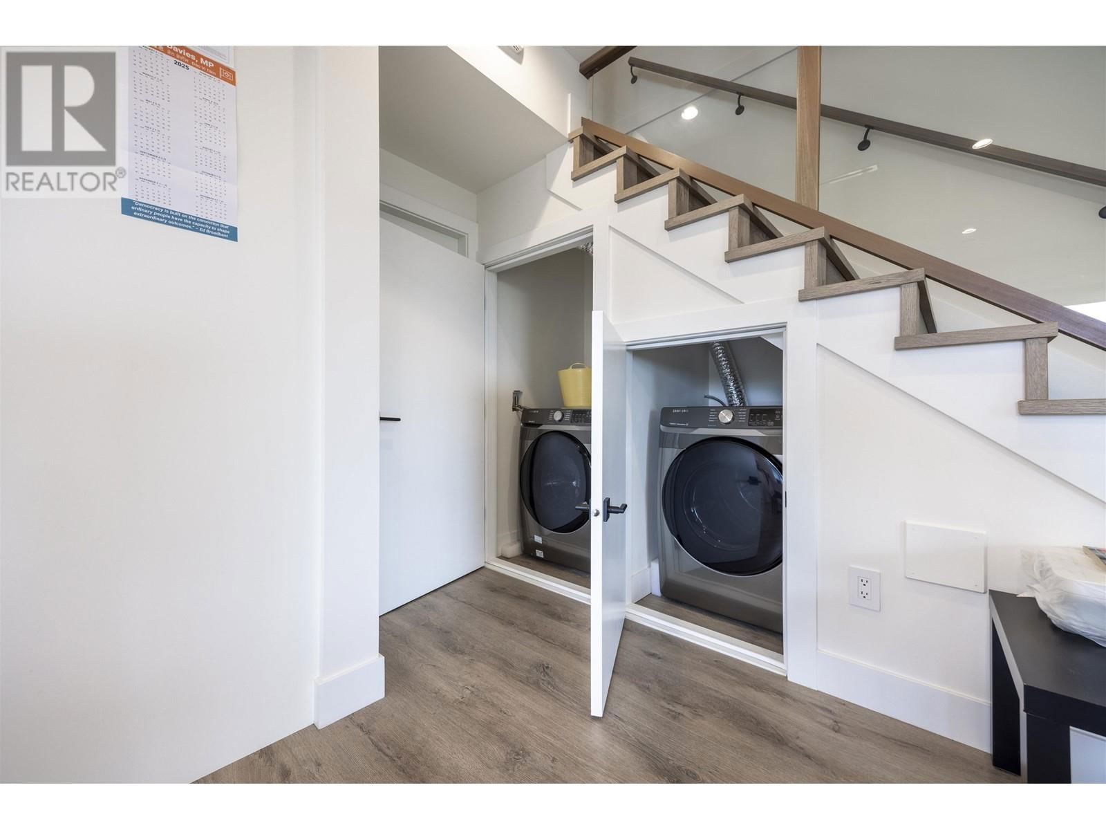 4541 HOY STREET Image 7