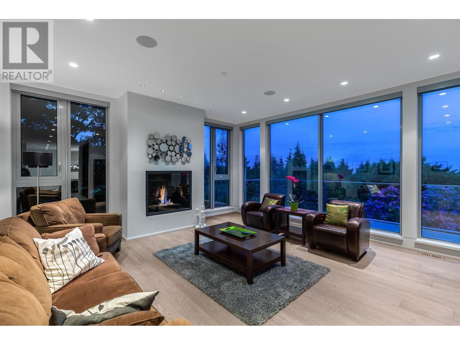 1065 GROVELAND ROAD Image 15