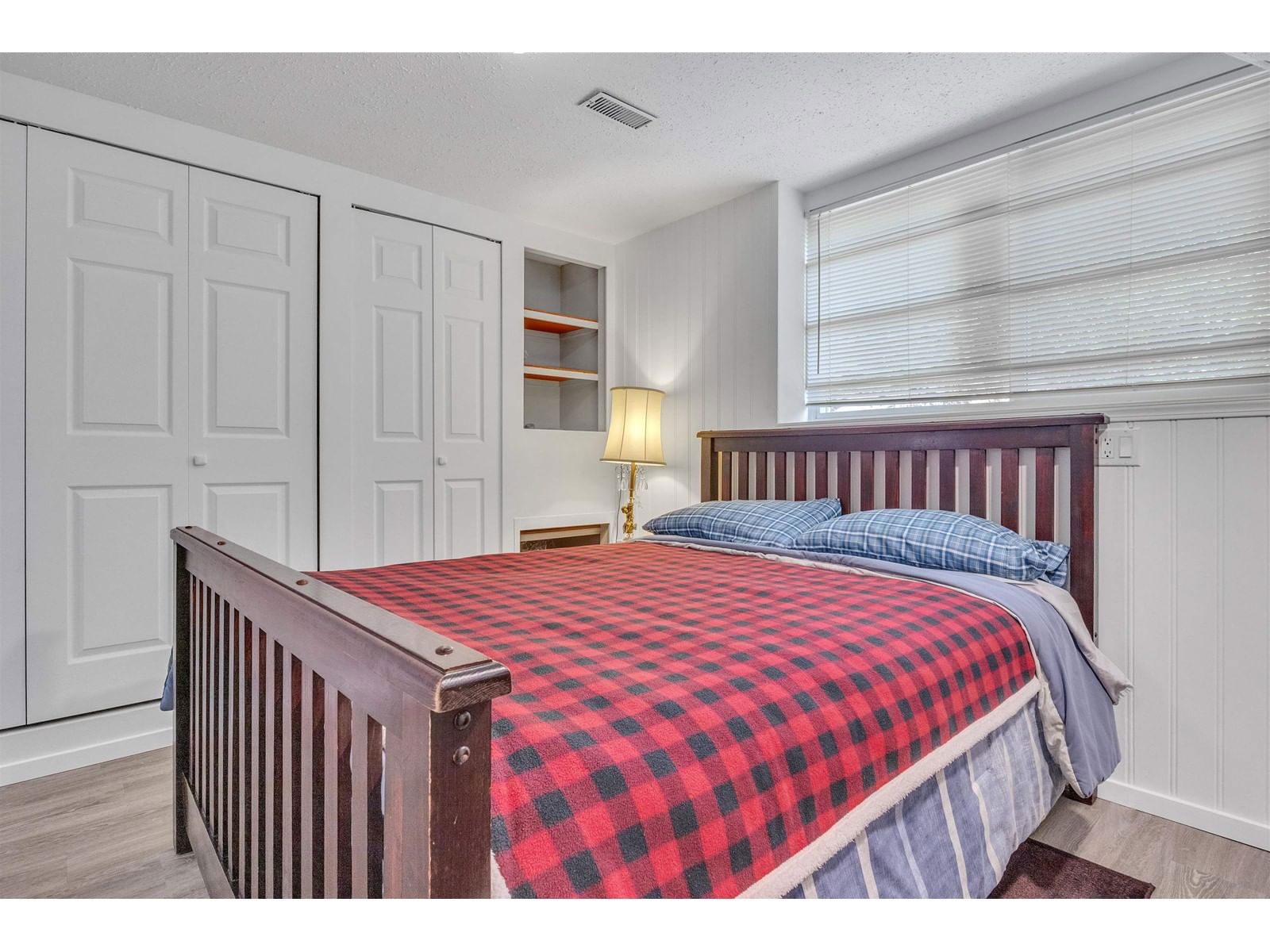 34951 GLENN MOUNTAIN Image 32