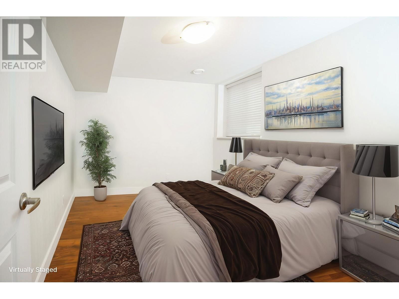 10480 ROBERTSON STREET Image 10