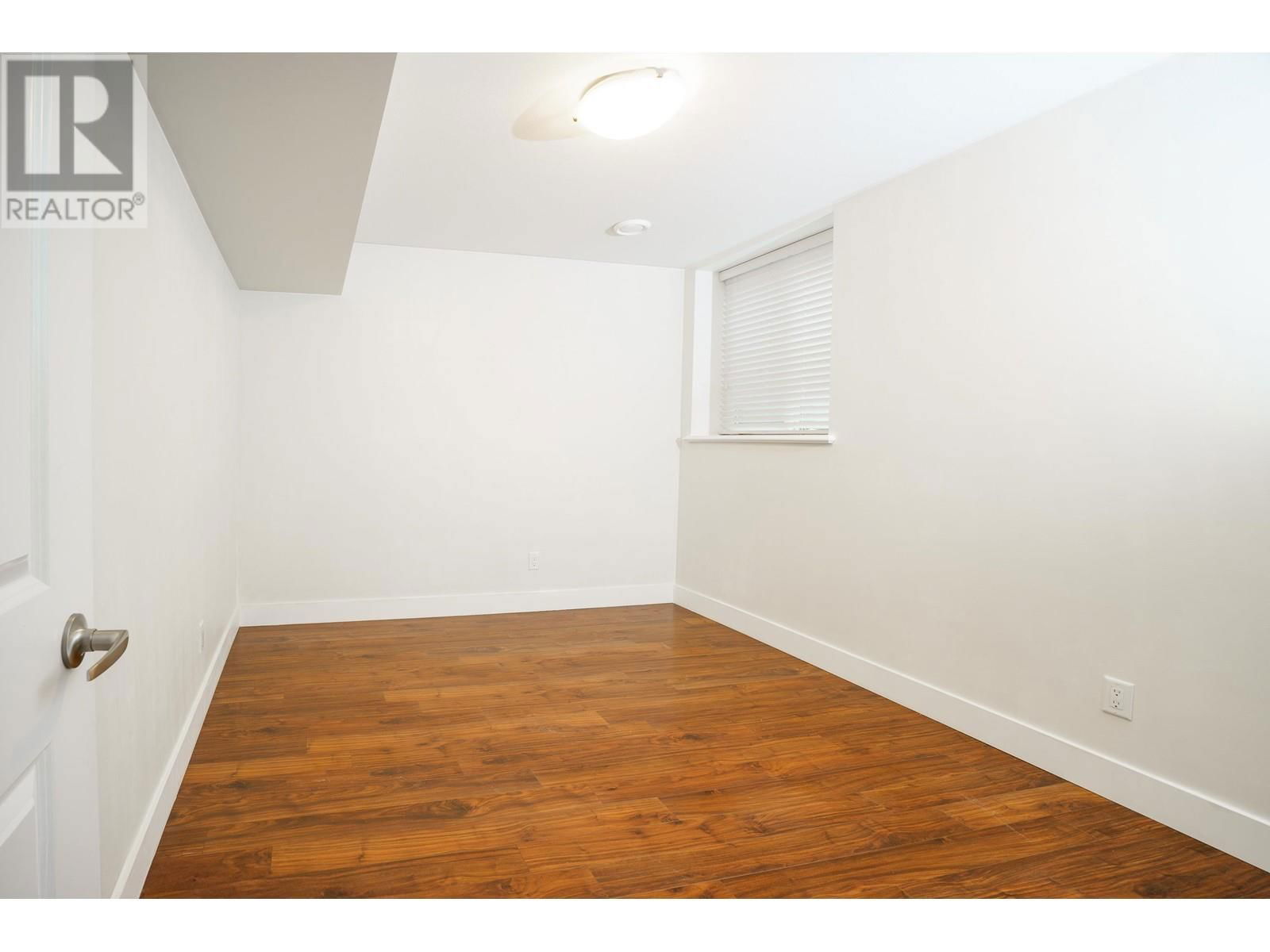 10480 ROBERTSON STREET Image 11