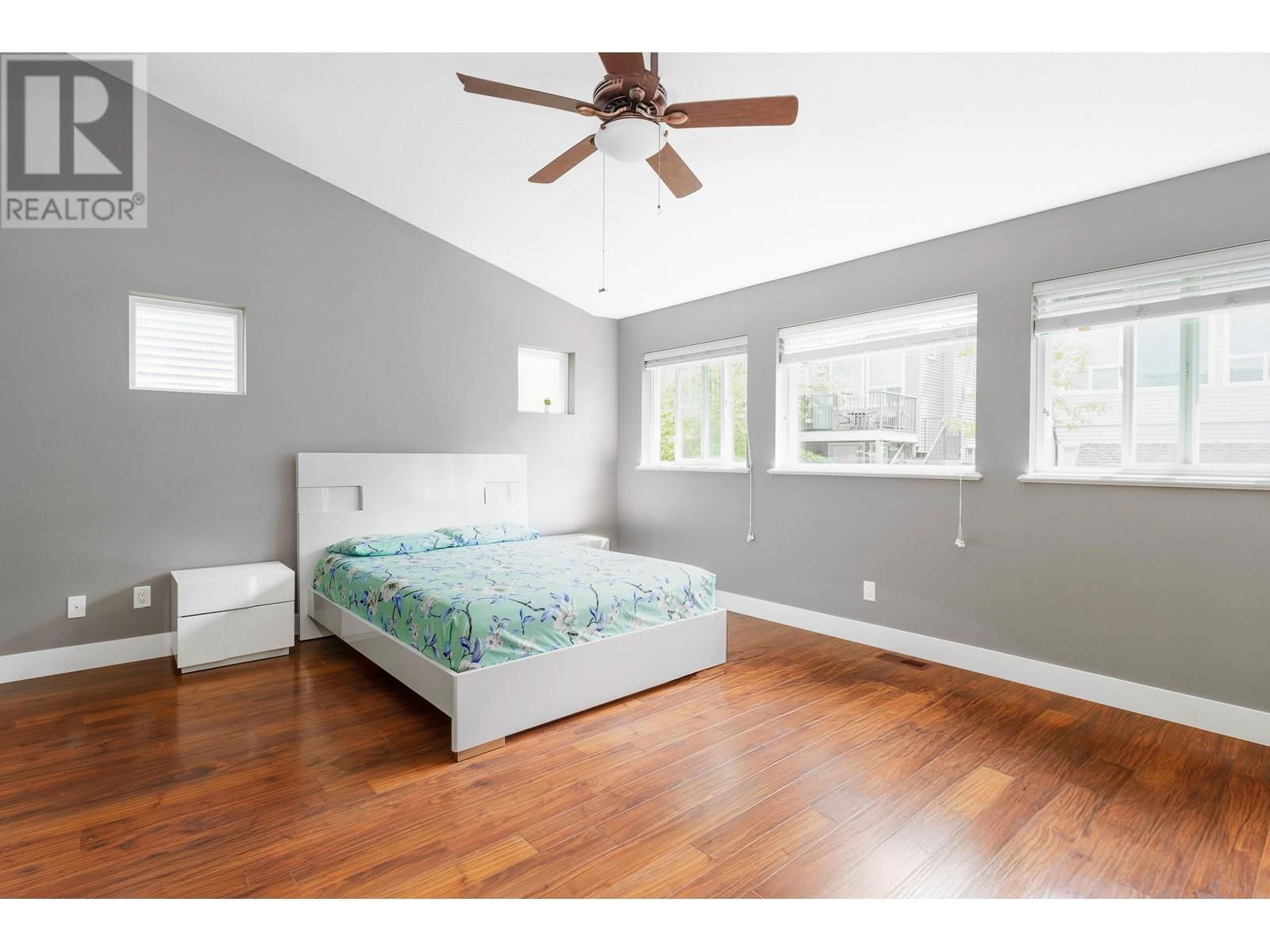 10480 ROBERTSON STREET Image 27