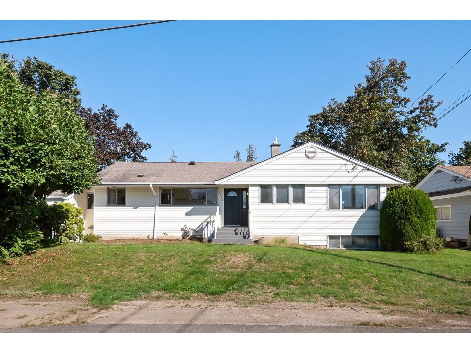 9867 INGLEWOOD CRESCENT Image 2