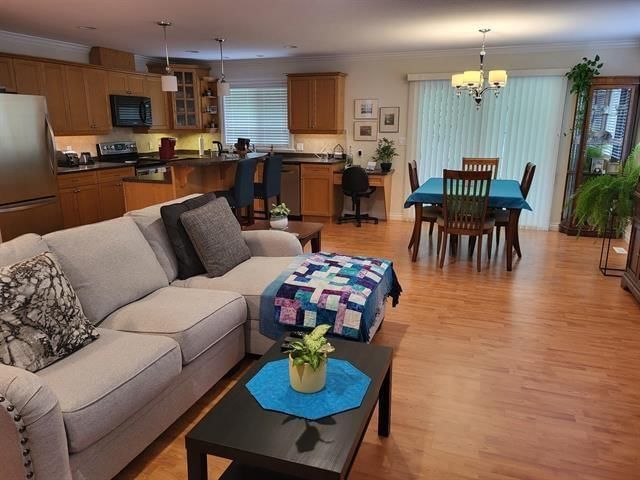 107 - 46000 THOMAS ROAD Image 5