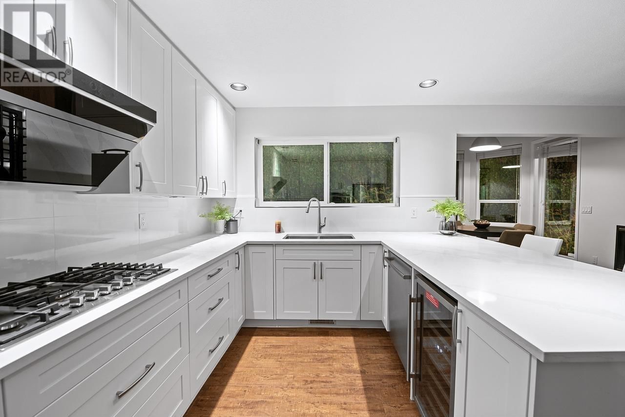 4841 MEADFEILD ROAD Image 13