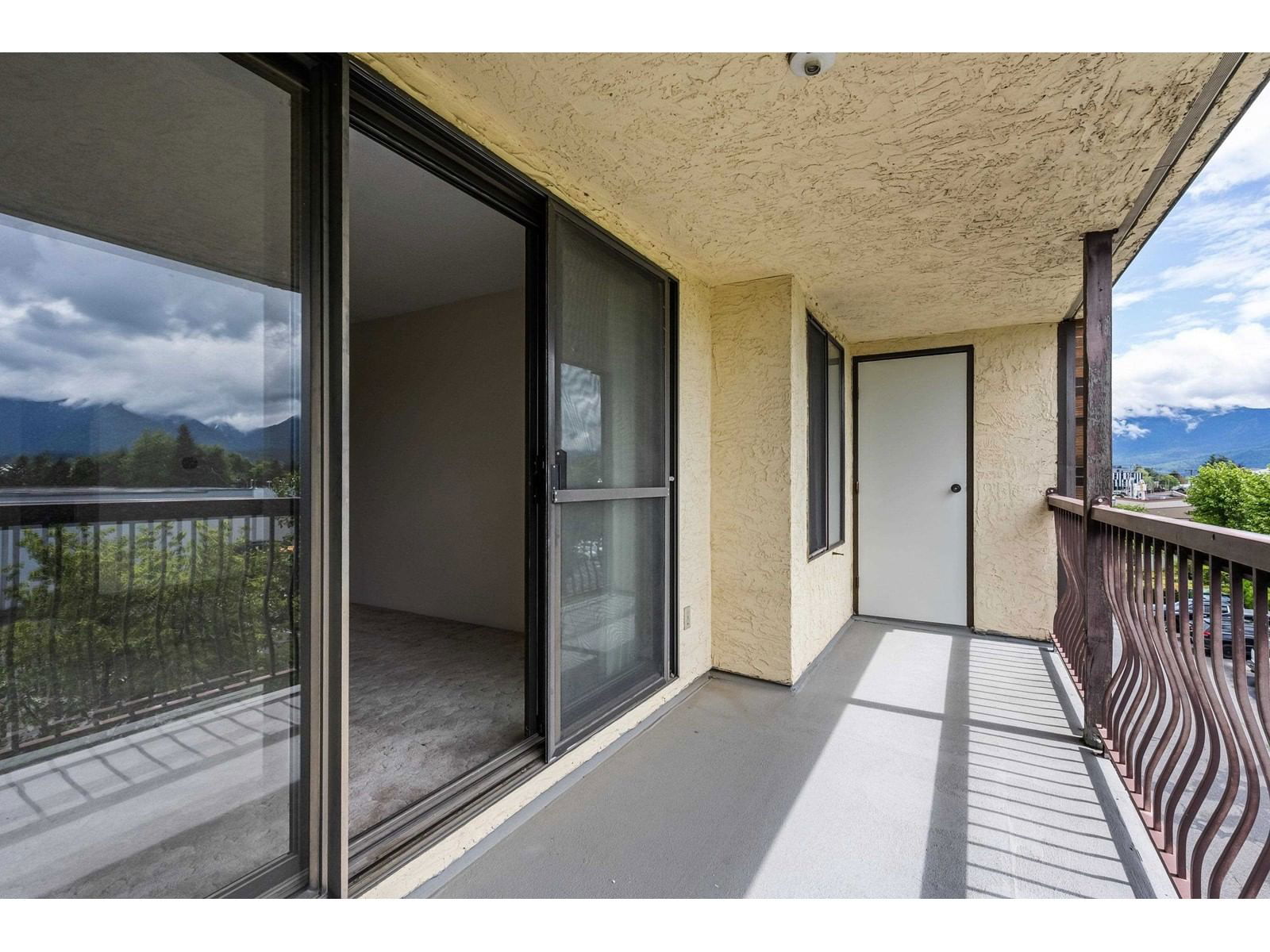 1312 - 45650 MCINTOSH DRIVE Image 27