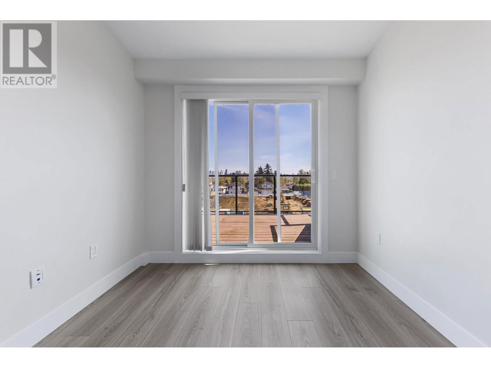 5055 EARLES STREET Image 15