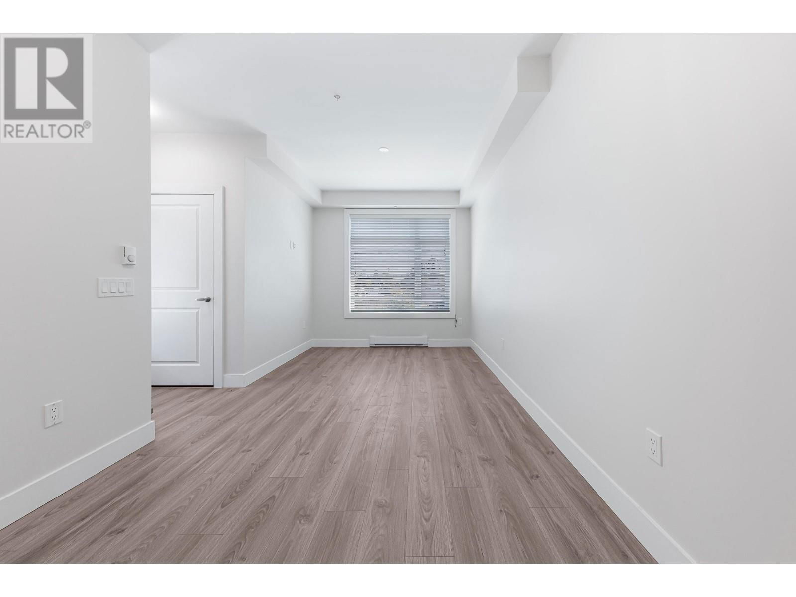 5055 EARLES STREET Image 23