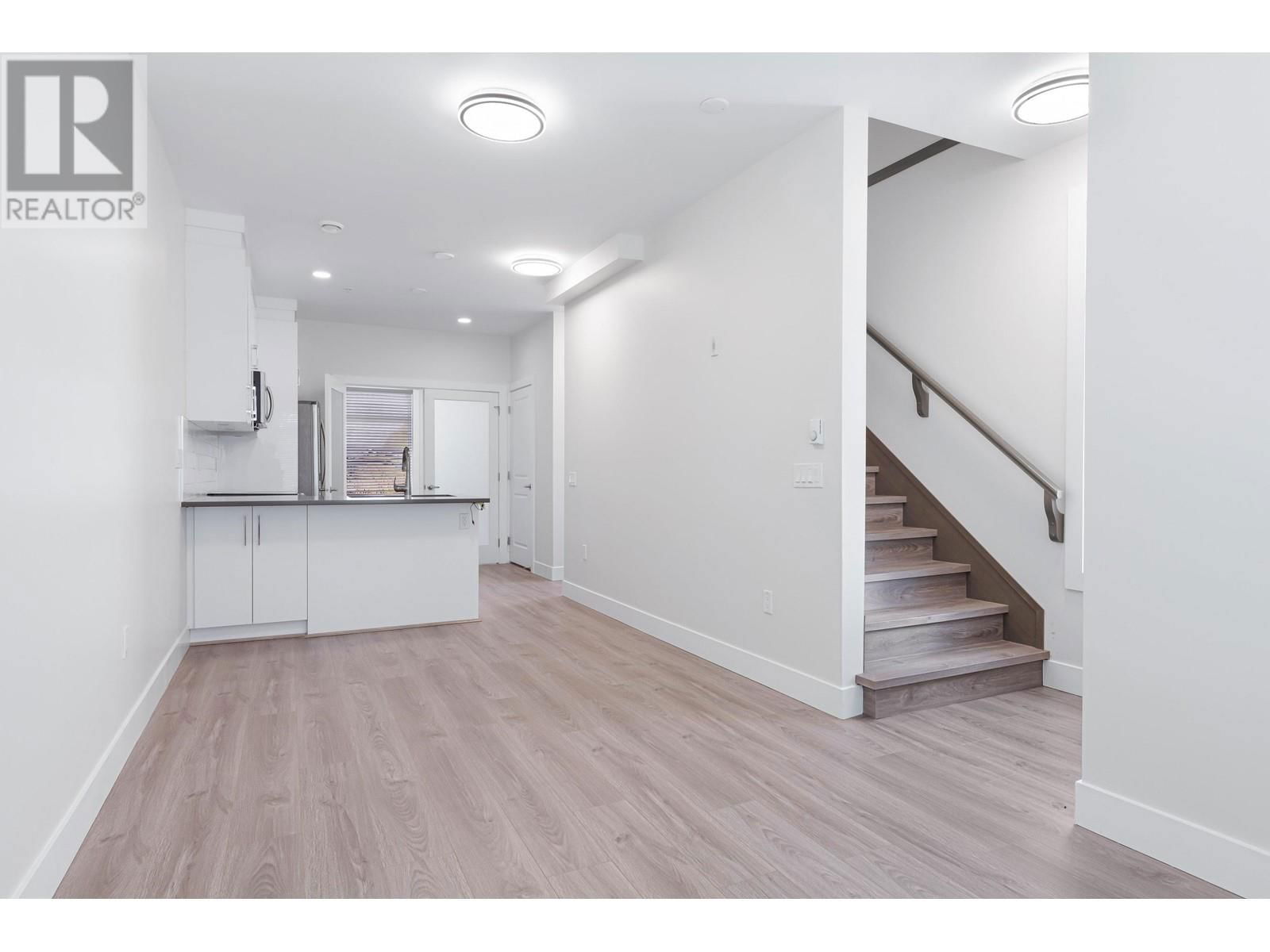 5055 EARLES STREET Image 24