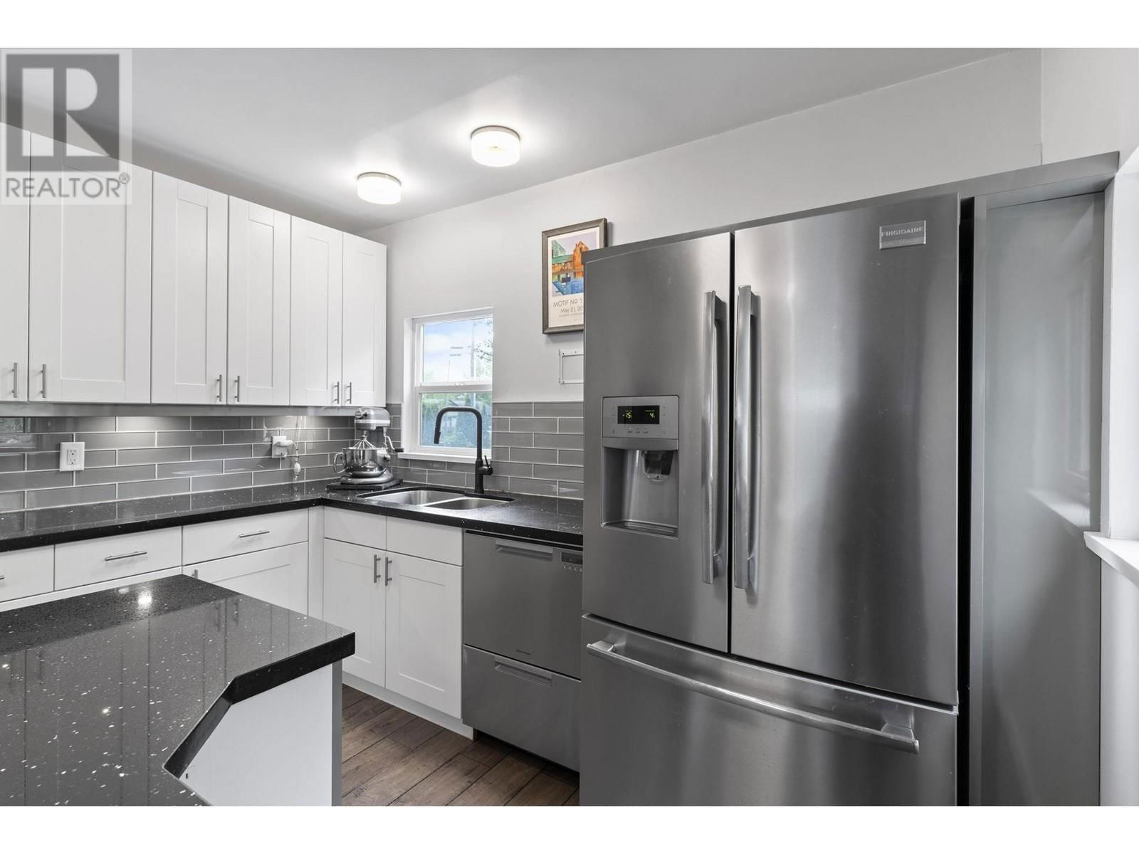 12084 232ND STREET Image 10