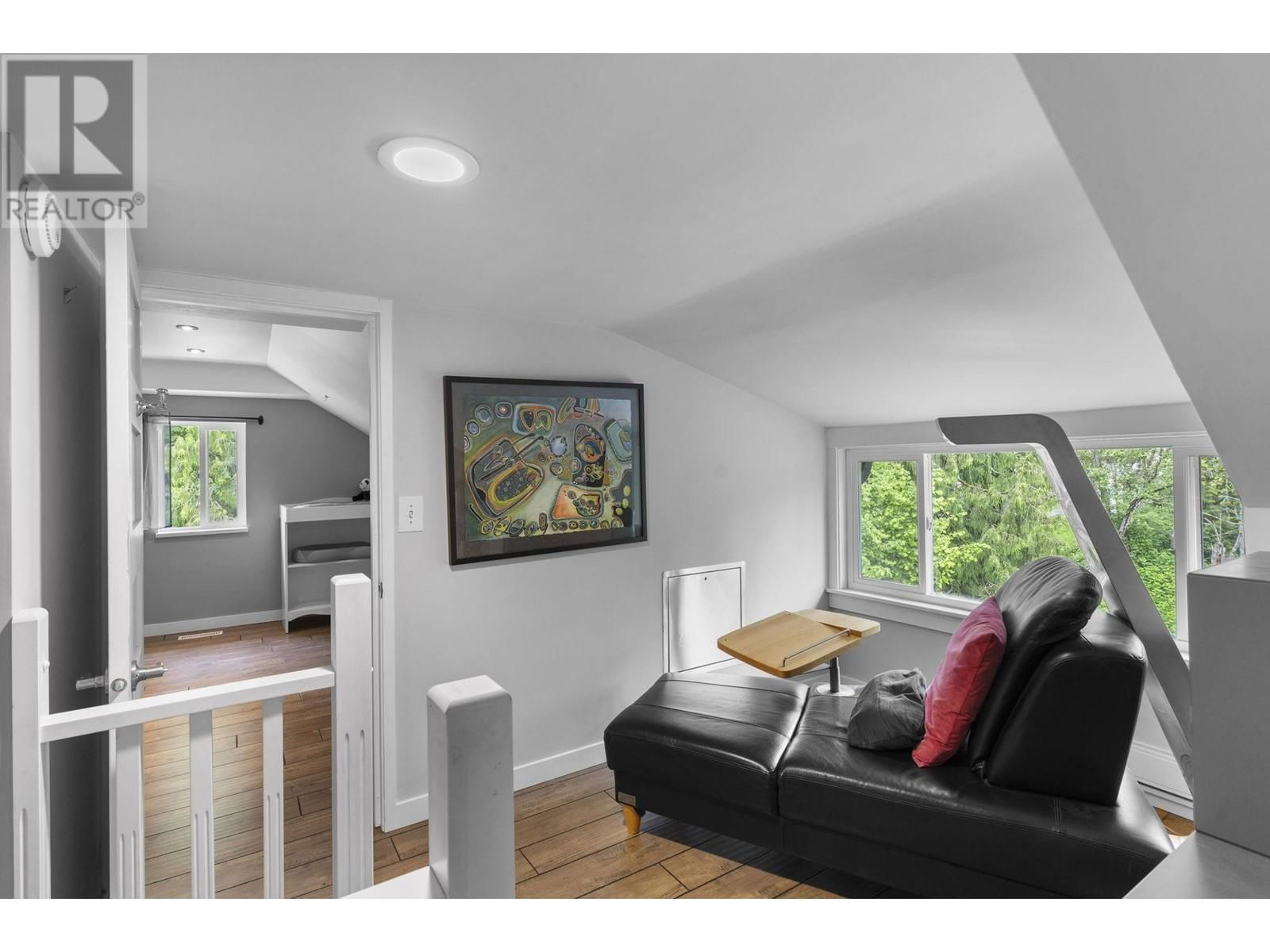 12084 232ND STREET Image 18