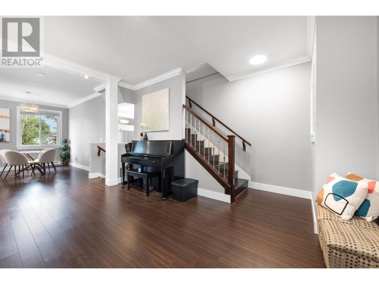4 - 7520 GILBERT ROAD Image 16