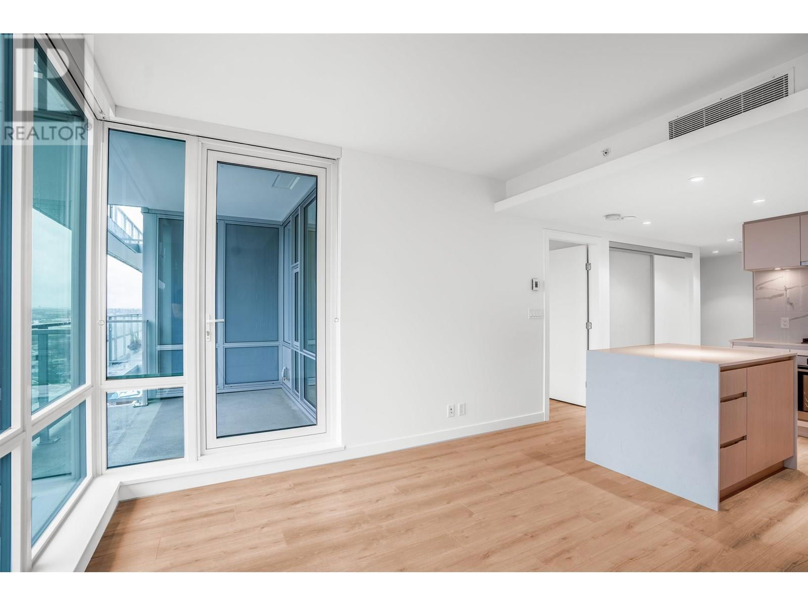 1705 - 1500 FERN STREET Image 3