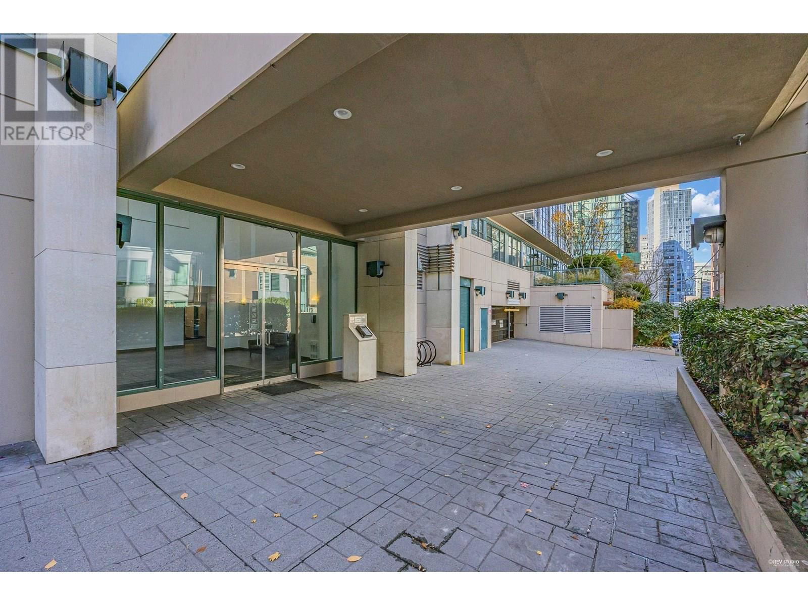 3208 - 1239 GEORGIA STREET Image 33