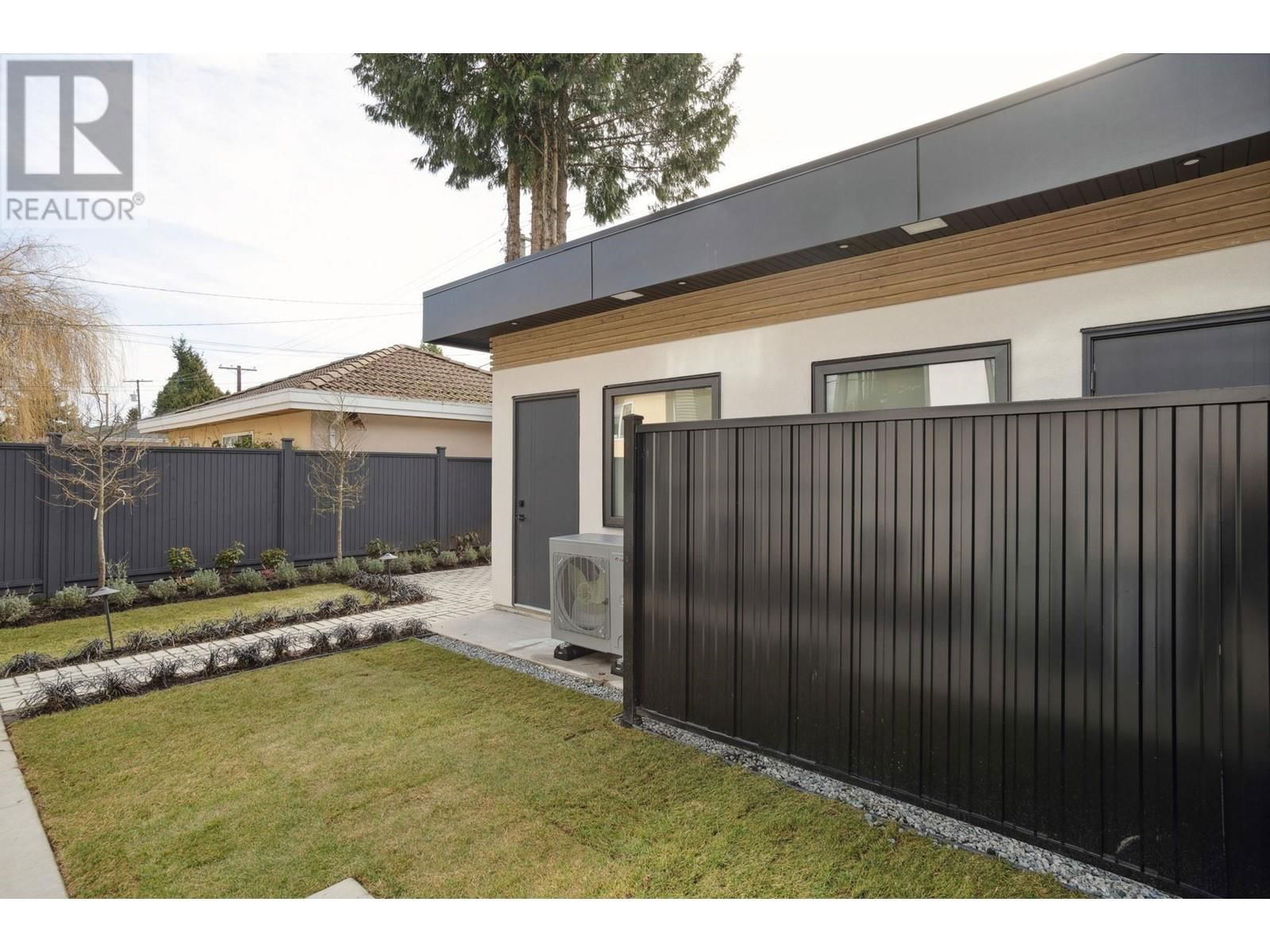 2790 21ST AVENUE Image 30