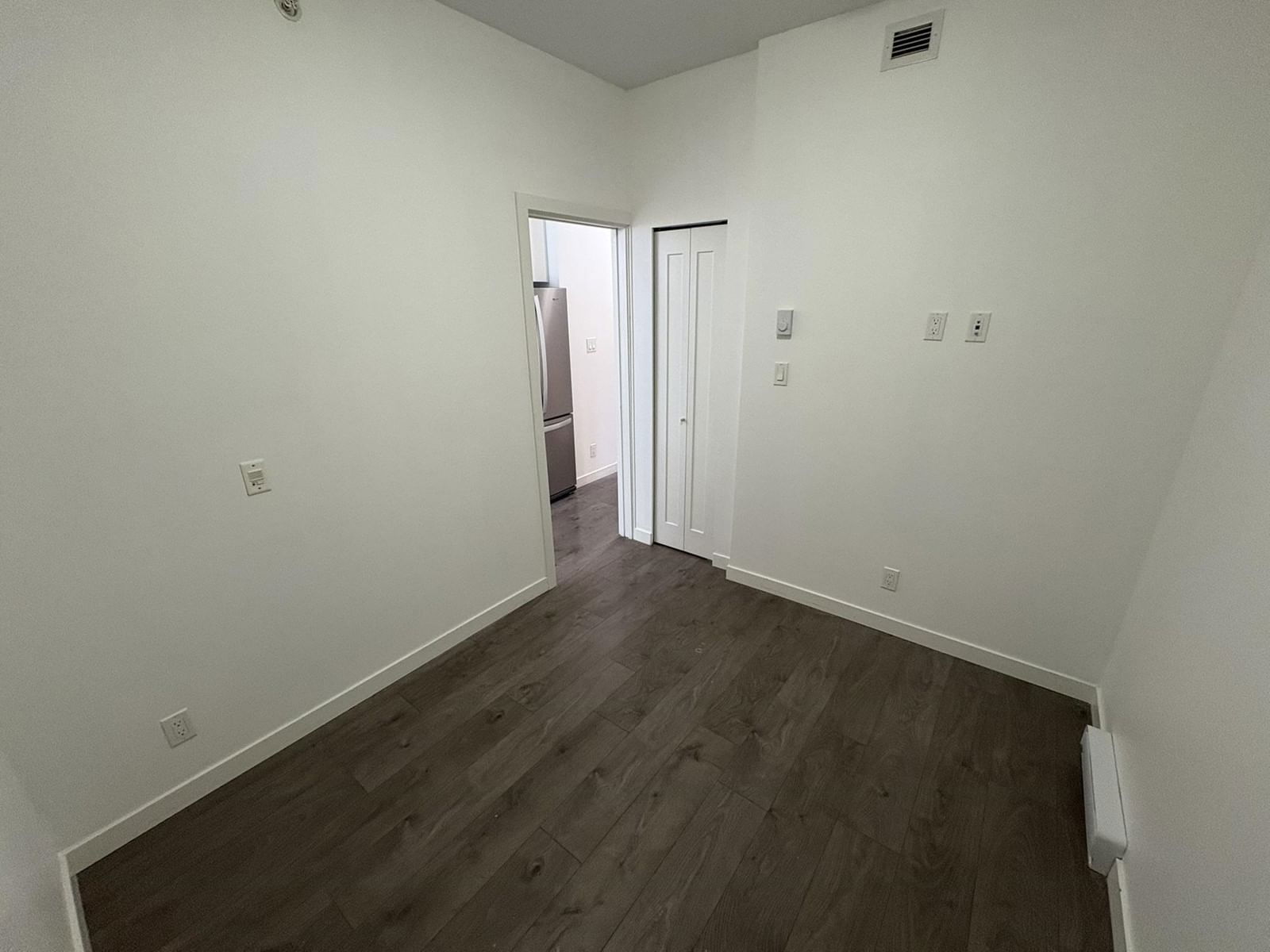 D407 - 20211 66 Image 12