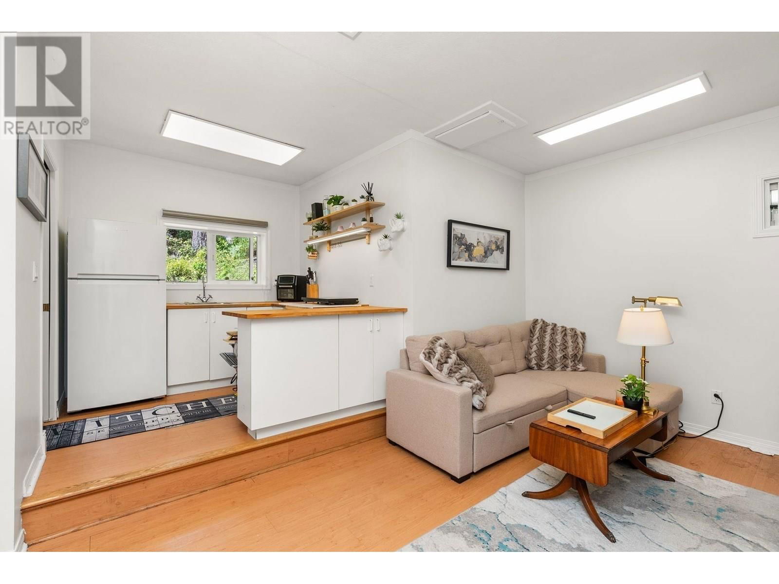 4780 ESTEVAN PLACE Image 22