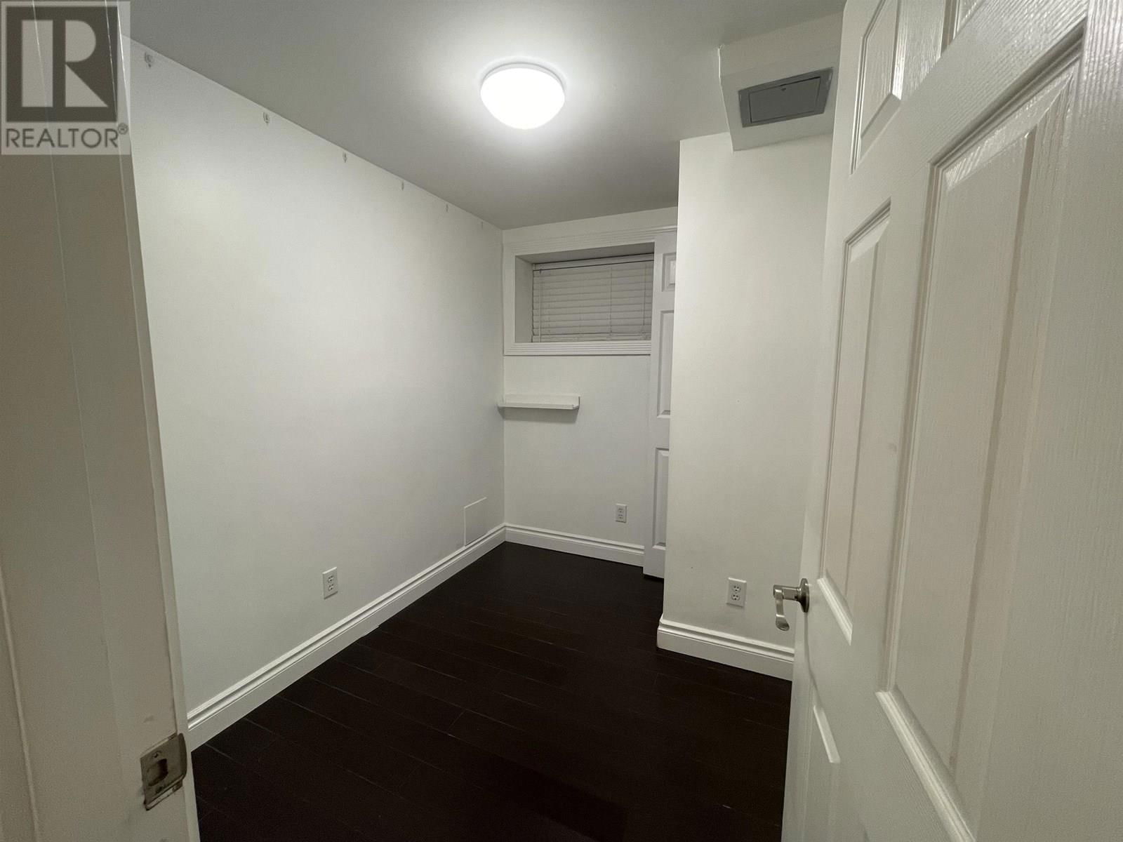 2647 DUNDAS STREET Image 34