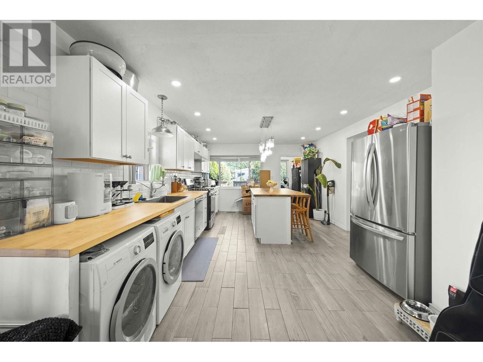 2647 DUNDAS STREET Image 5