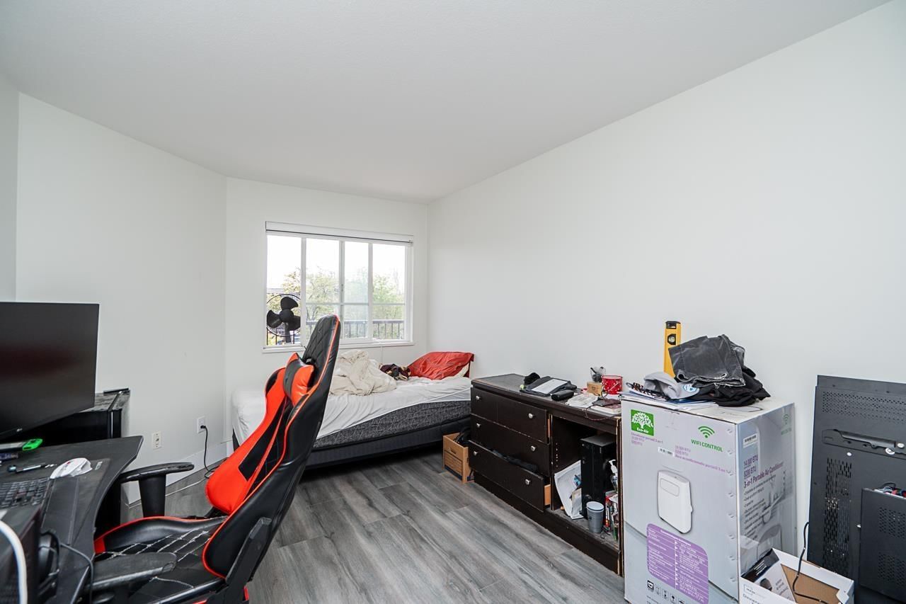 305 - 5765 GLOVER Image 19