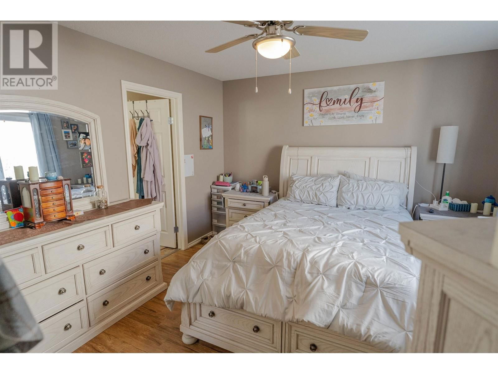 9627 113 AVENUE Image 12