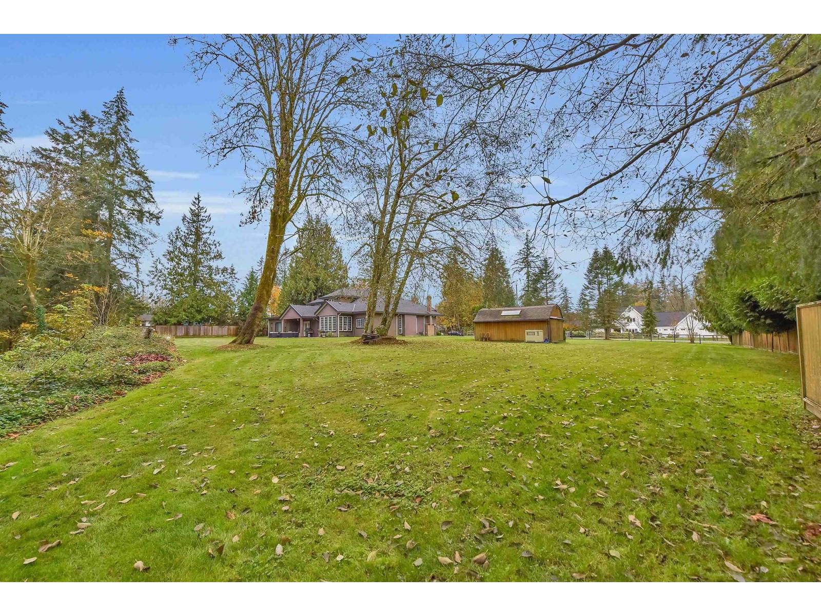 20054 FERNRIDGE Image 33