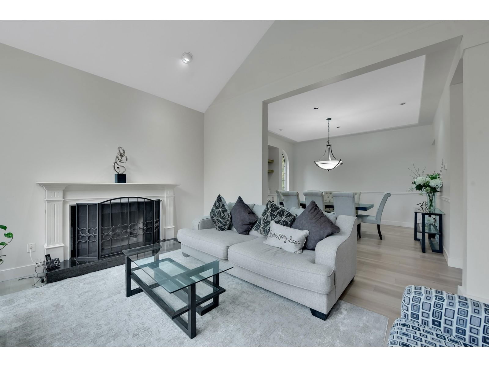 20054 FERNRIDGE Image 8