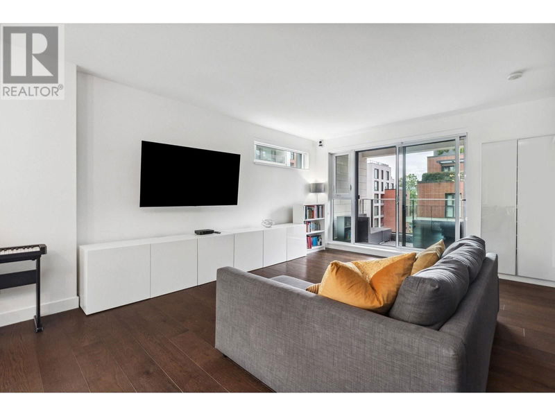 Tertiary Property View