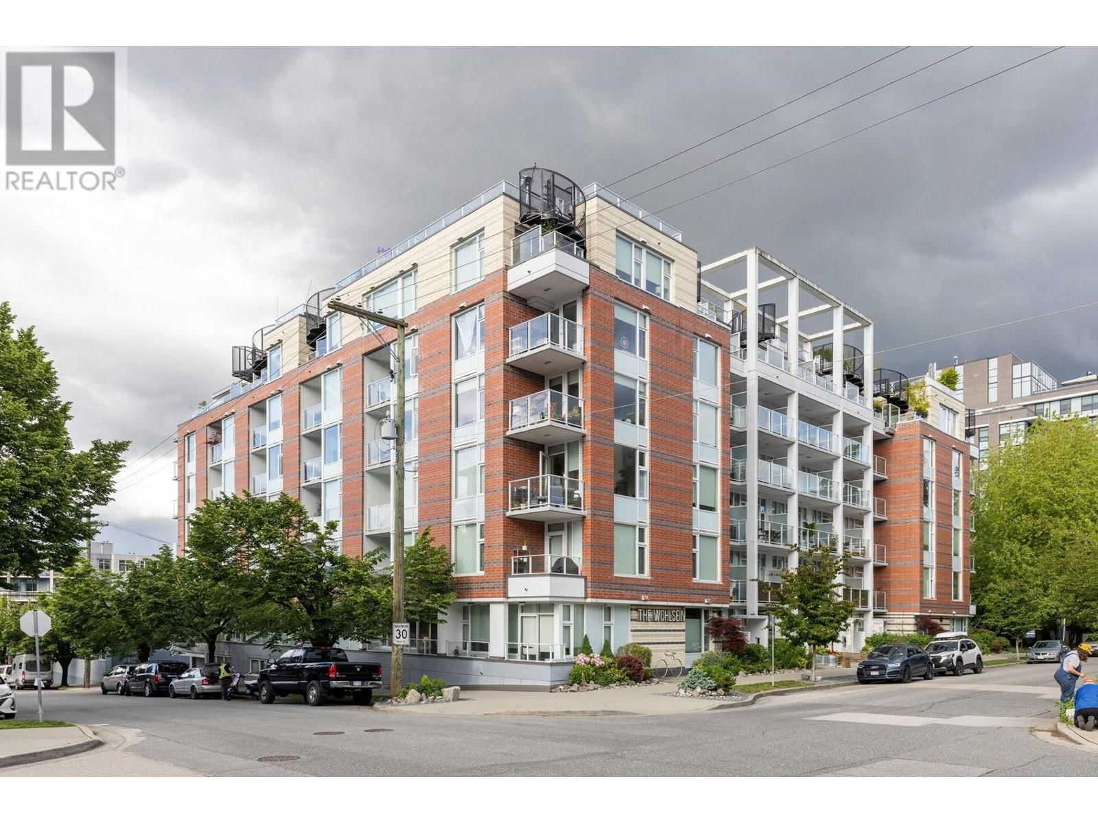 114 - 311 6TH STREET Image 26