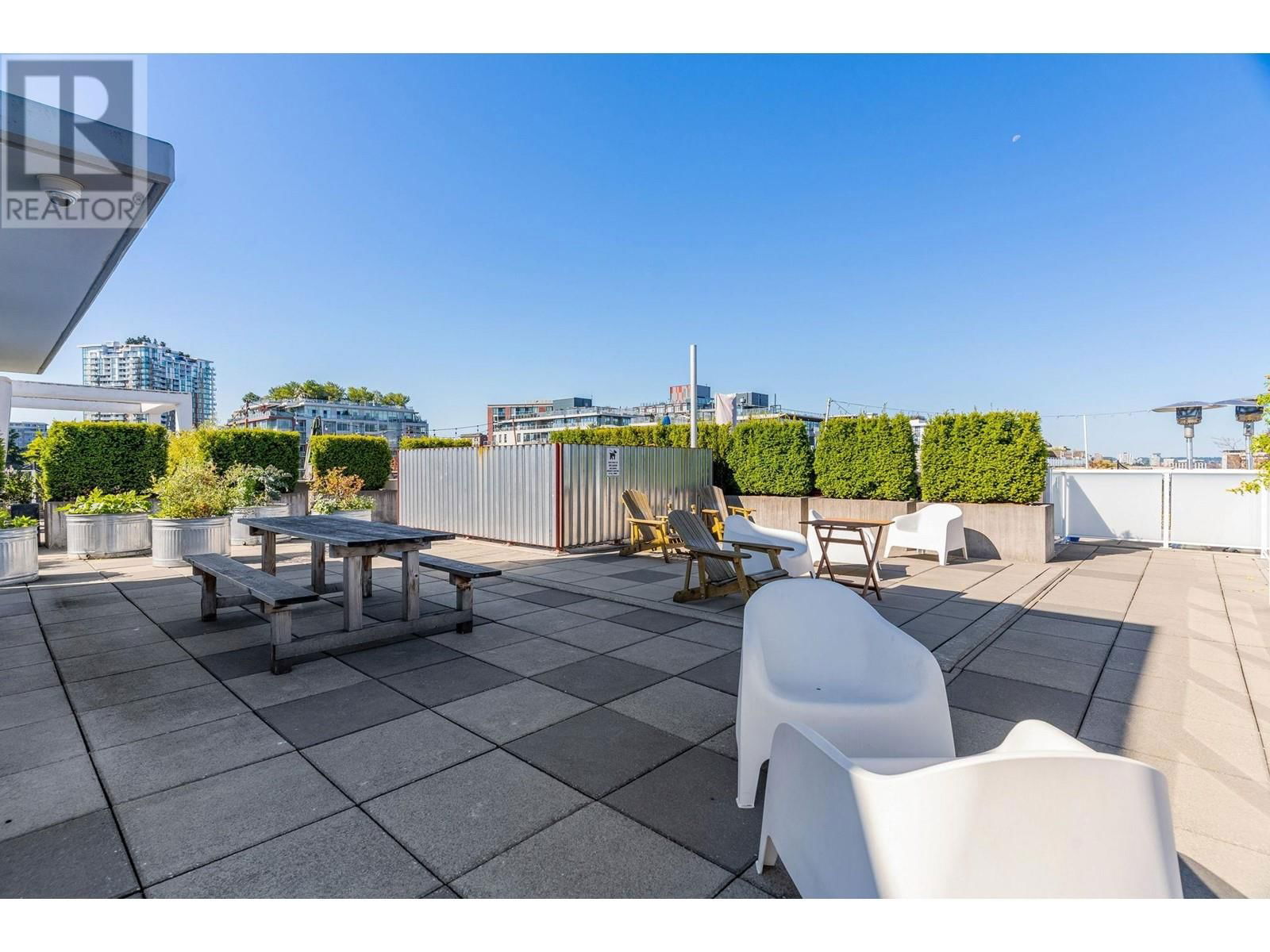 114 - 311 6TH STREET Image 27