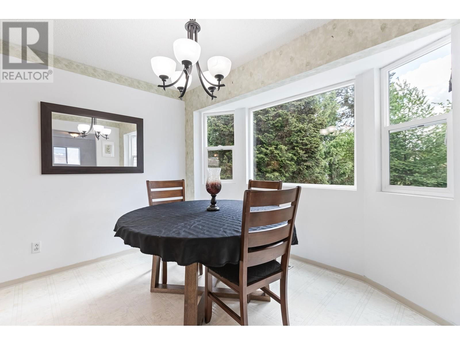 21048 BARKER AVENUE Image 13