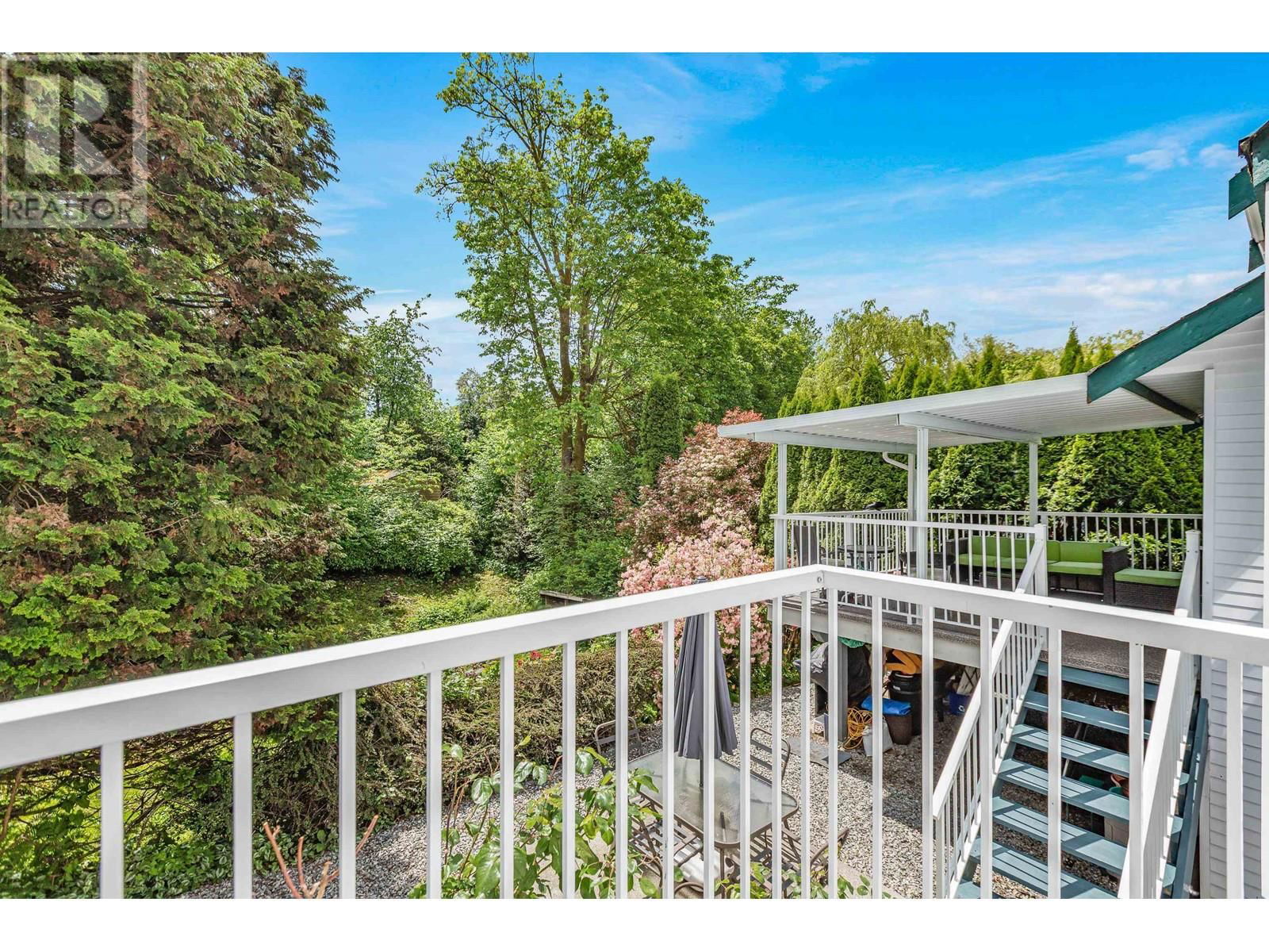 21048 BARKER AVENUE Image 19