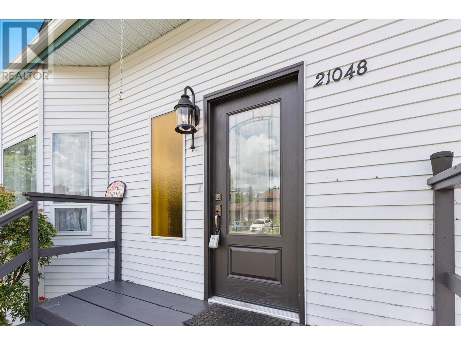 21048 BARKER AVENUE Image 2