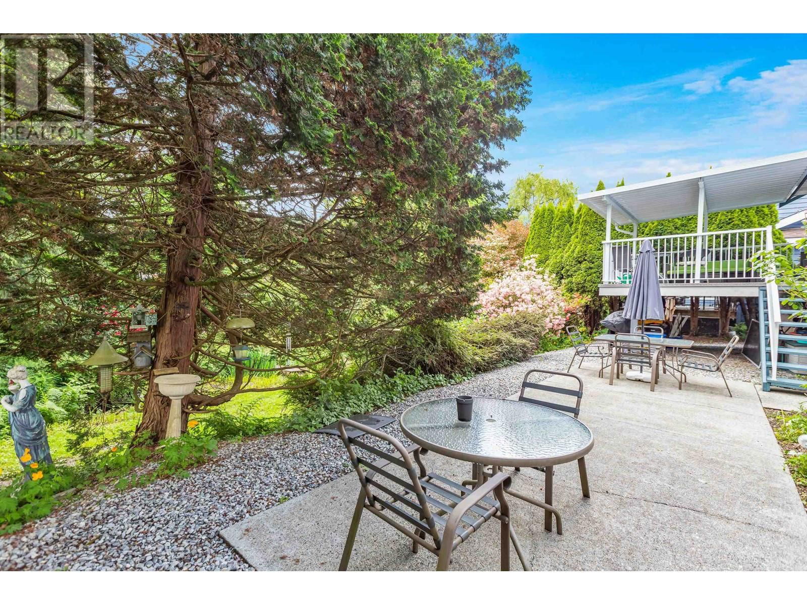 21048 BARKER AVENUE Image 35