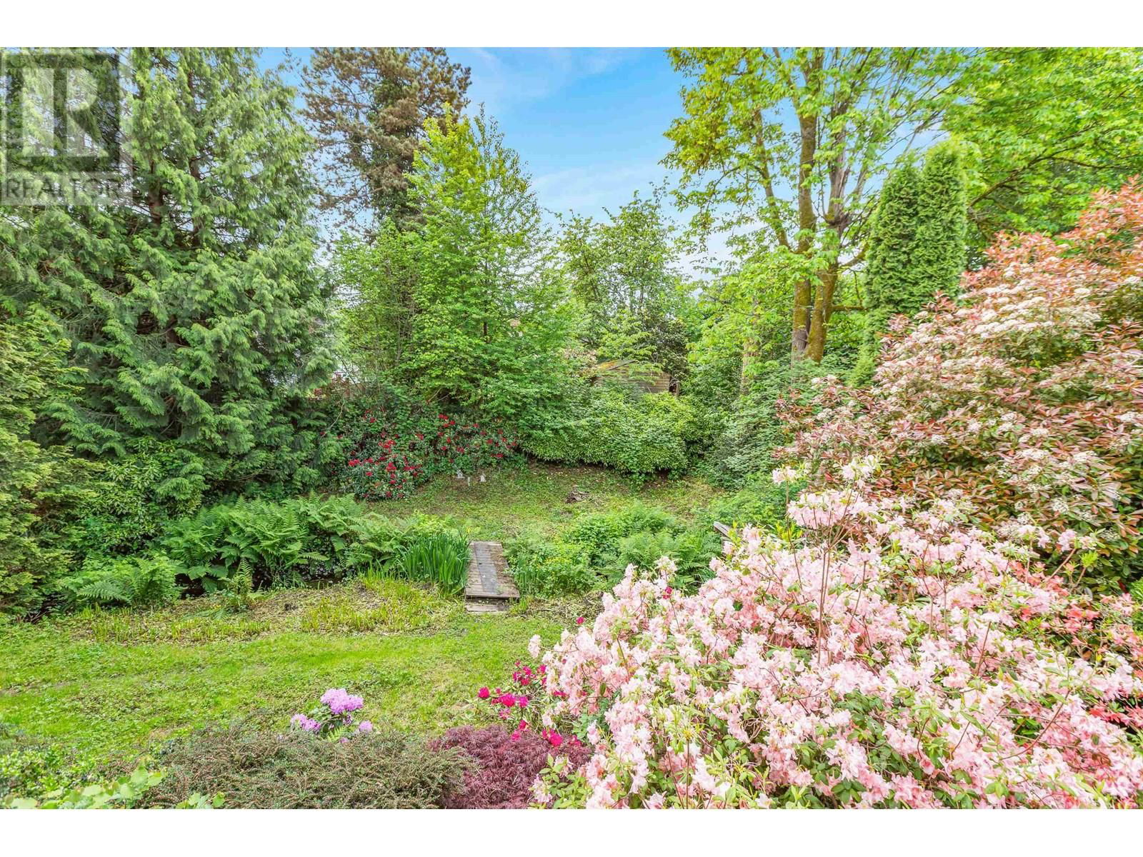 21048 BARKER AVENUE Image 36
