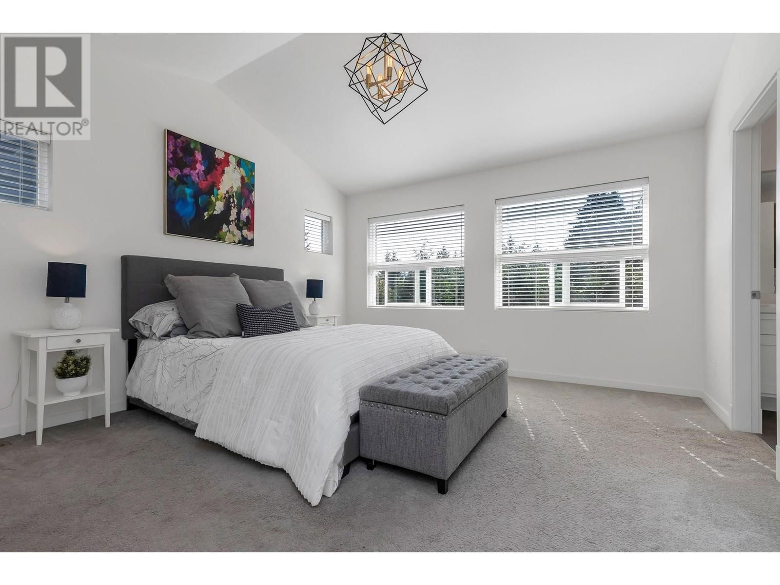 12933 240A STREET Image 12