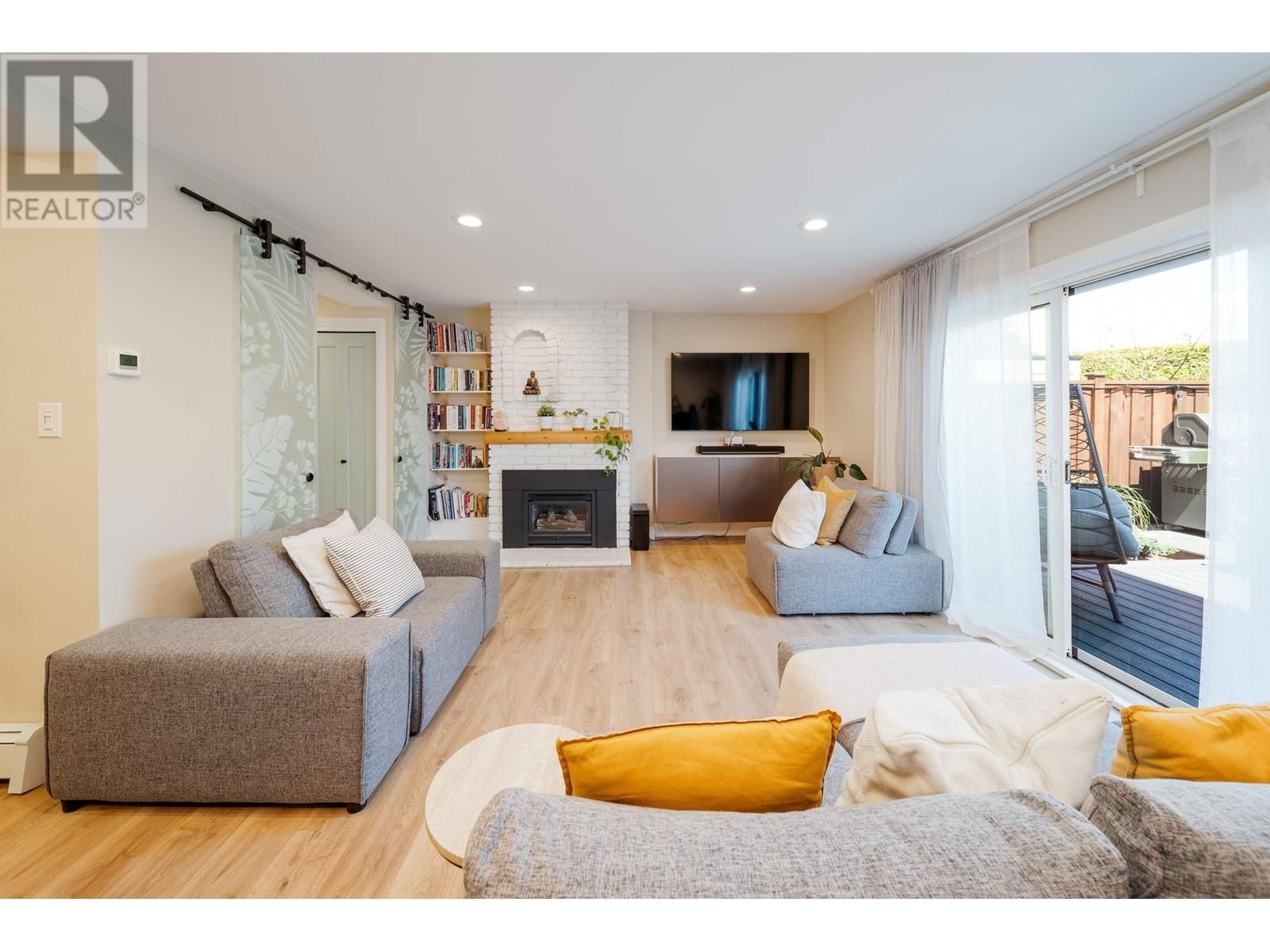 34 - 11551 KINGFISHER DRIVE Image 3